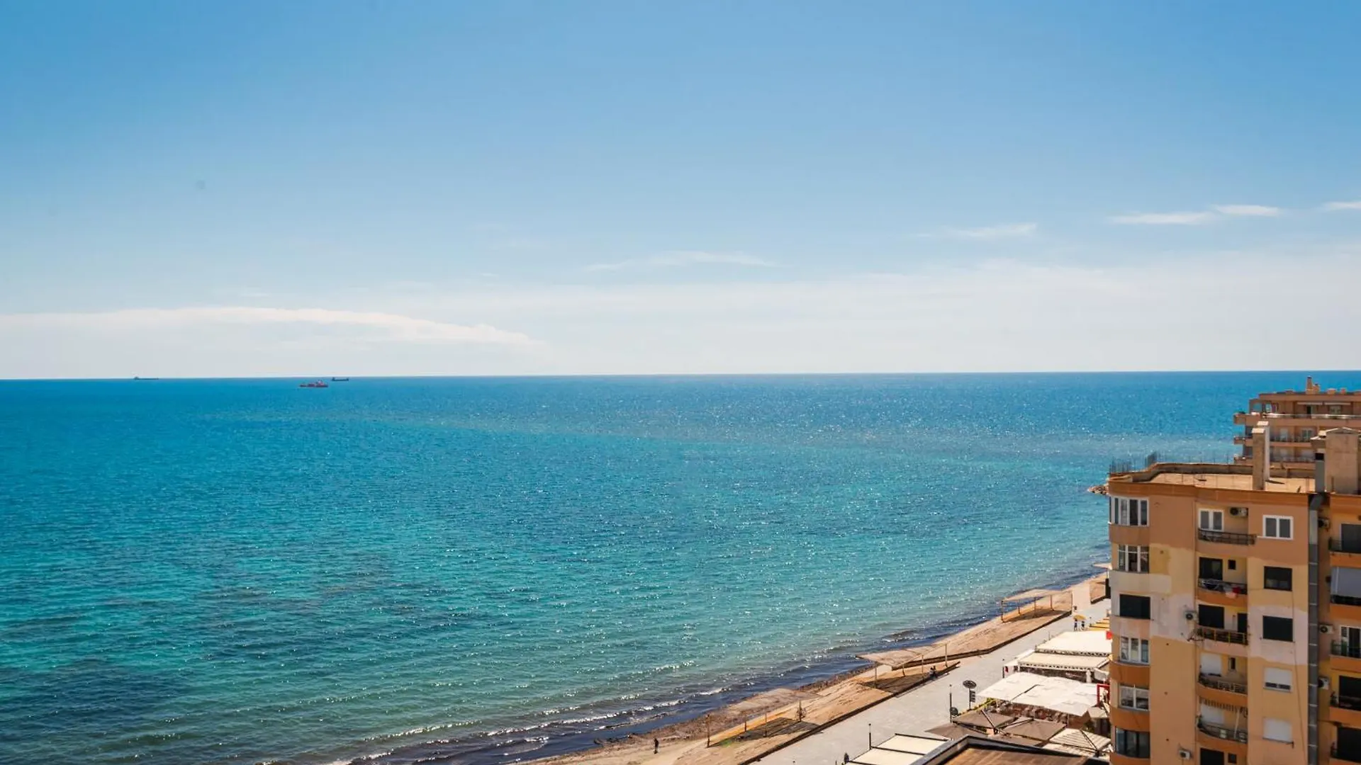 Beachfront Apartments Durrës 0*,  알바니아