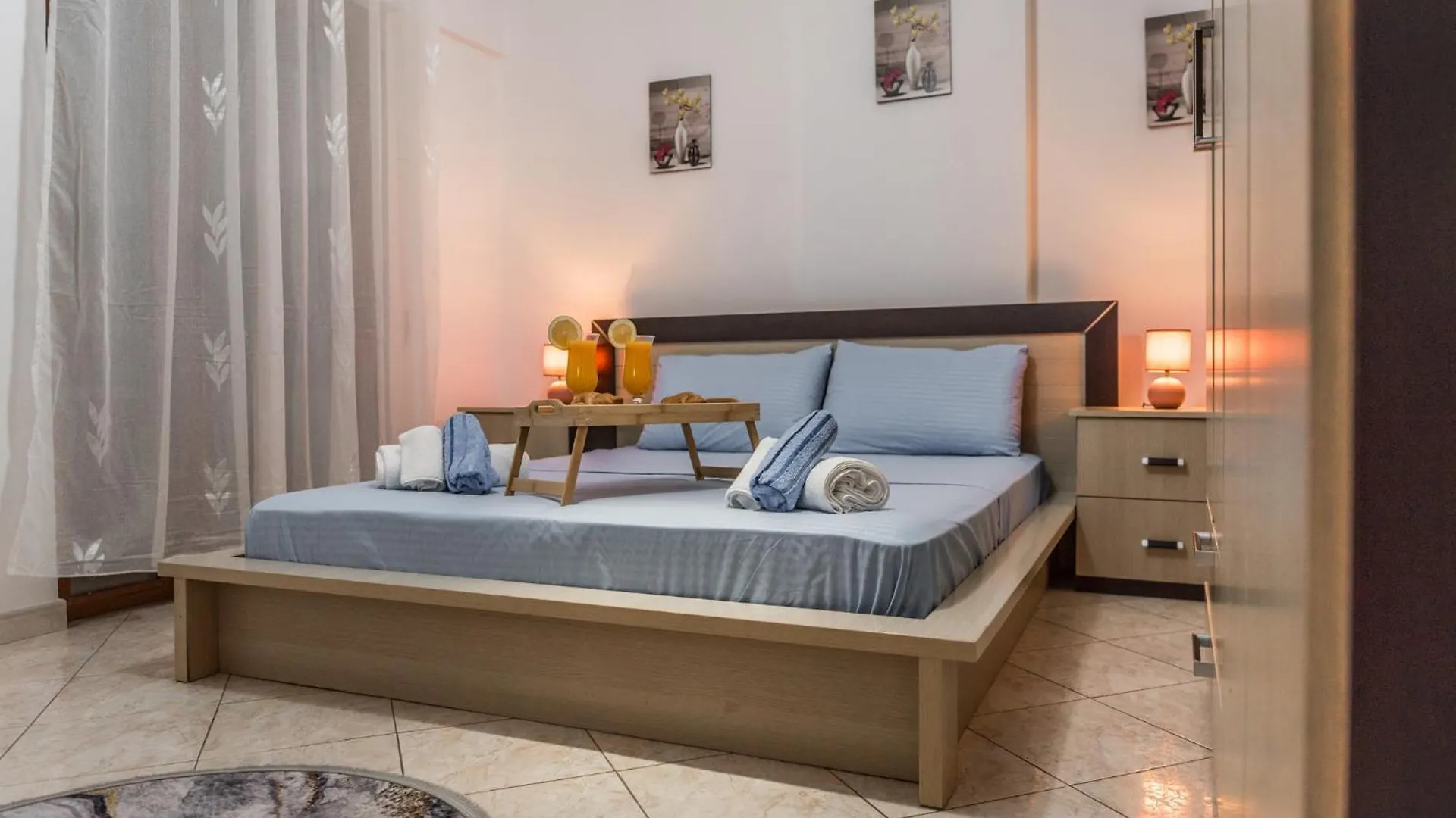 Beachfront Apartments Durrës 0*,